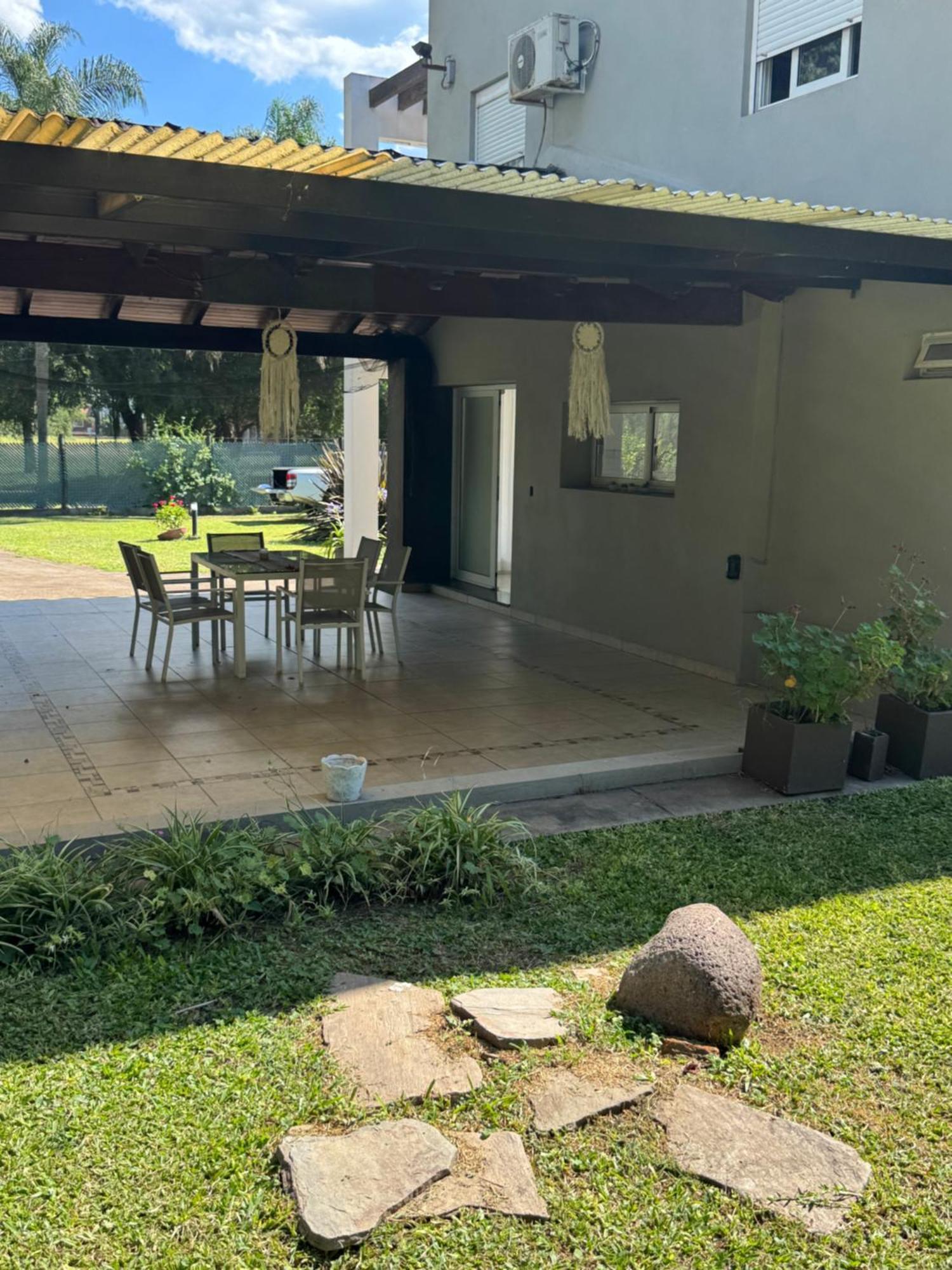Casa Parque Holiday home El Cadillal